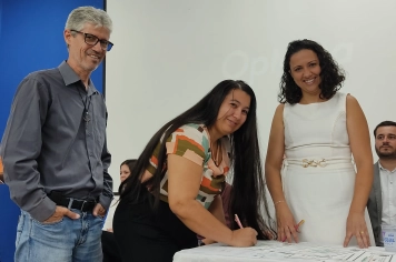 Foto - Posse das Diretoras da Rede Municipal 2026