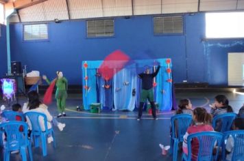 Foto - MAIO LARANJA 2024 PEÇA TEATRAL