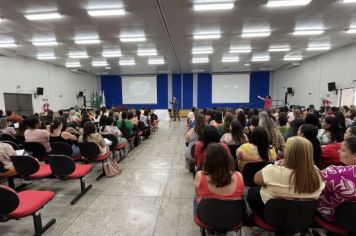 Foto - Capacitação de professores e funcionários