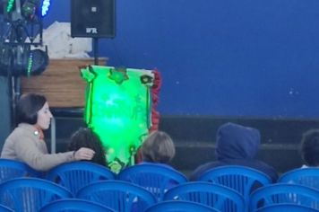 Foto - MAIO LARANJA 2024 PEÇA TEATRAL