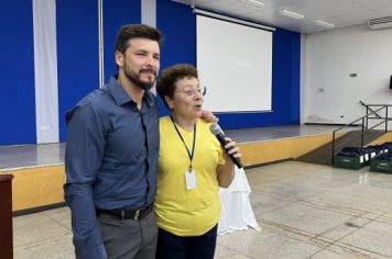 Foto - Capacitação de professores e funcionários