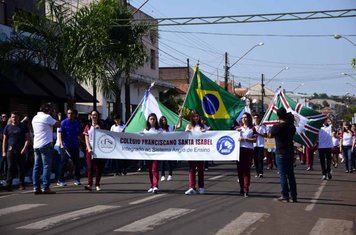 Foto - Desfile Cívico - 07 de Setembro de 2017