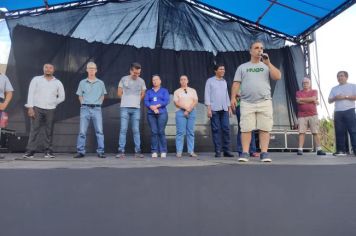 Foto - Prefeitura no Seu Bairro - Vila São Pedro - Entrega de Matrículas