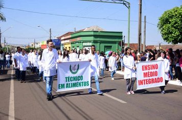 Foto - Desfile Cívico - 07 de Setembro de 2017