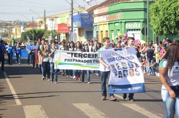 Foto - Desfile Cívico - 07 de Setembro de 2017