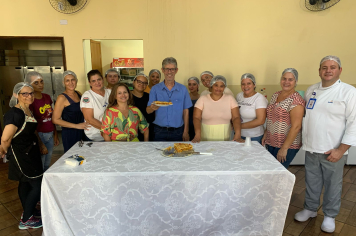 BANDEIRANTES FORMA NOVOS PROFISSIONAIS DA GASTRONOMIA EM CURSO DE TORTAS. AÇÃO OCORREU EM PARCERIA COM O SENAC.