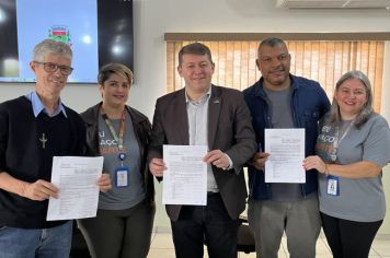 Contrato firmado entre a prefeitura de Bandeirantes e o Serviço Nacional de Aprendizagem Comercial - SENAC garantem 23 novos cursos profissionalizantes.