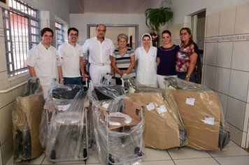 Saúde, Ação Social e Cisnop entregam equipamentos para idosos do Lar São Vicente de Paulo