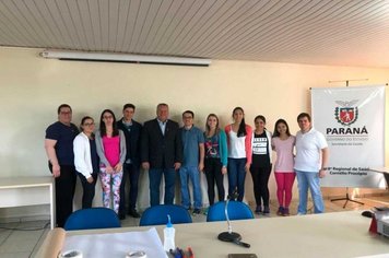 Fisioterapeutas participam de capacitação do ‘Movimenta Paraná`
