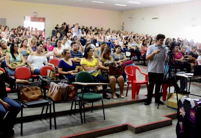 Alunos da Educação Municipal voltam às aulas hoje