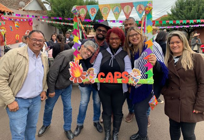 Centro de Atenção Psicossocial de Bandeirantes (CAPS) faz festa junina com pacientes, familiares e amigos do Centro.