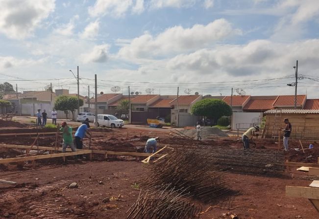 INICIADA OBRA DE CONSTRUÇÃO DA UBS DOMINGOS ZAMBON NA ZONA NORTE DE BANDEIRANTES