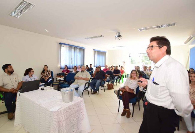 Encontro debate implantação e implementação do Sisan