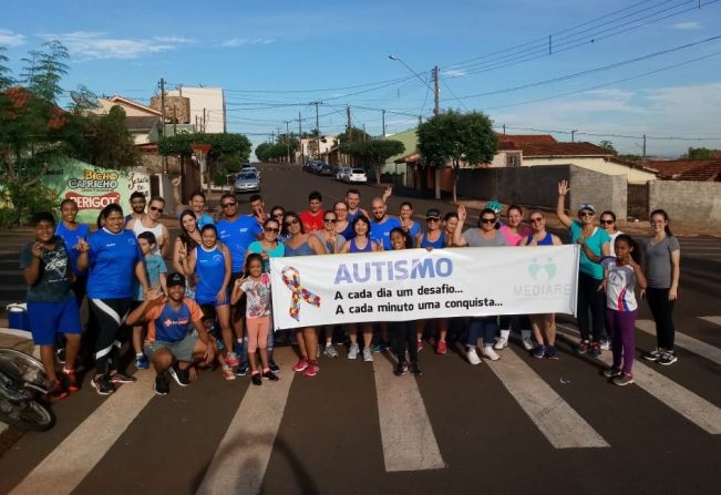 Atividades de saúde levam conscientização sobre autismo